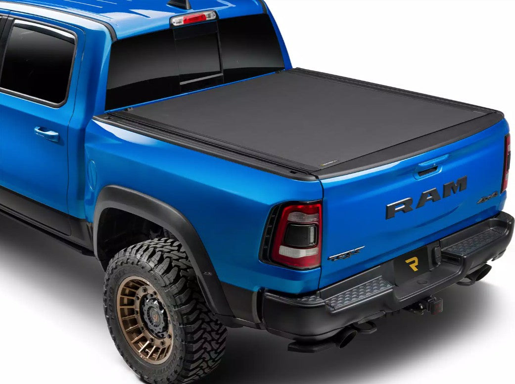 BAK IND REVOLVER X4S HARD ROLLING TRUCK BED [80101]